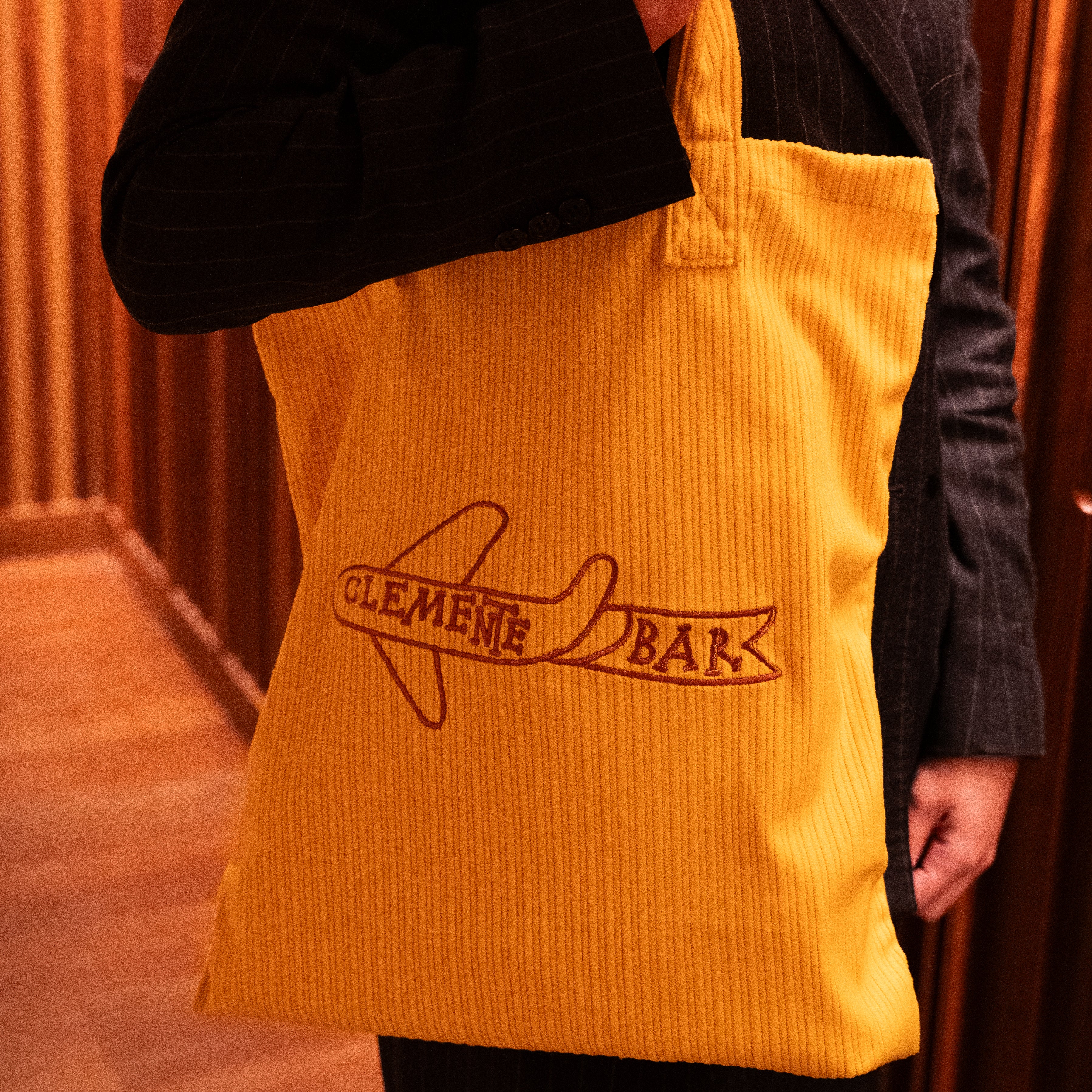 Clemente Bar Tote & Pin Set - Image 3