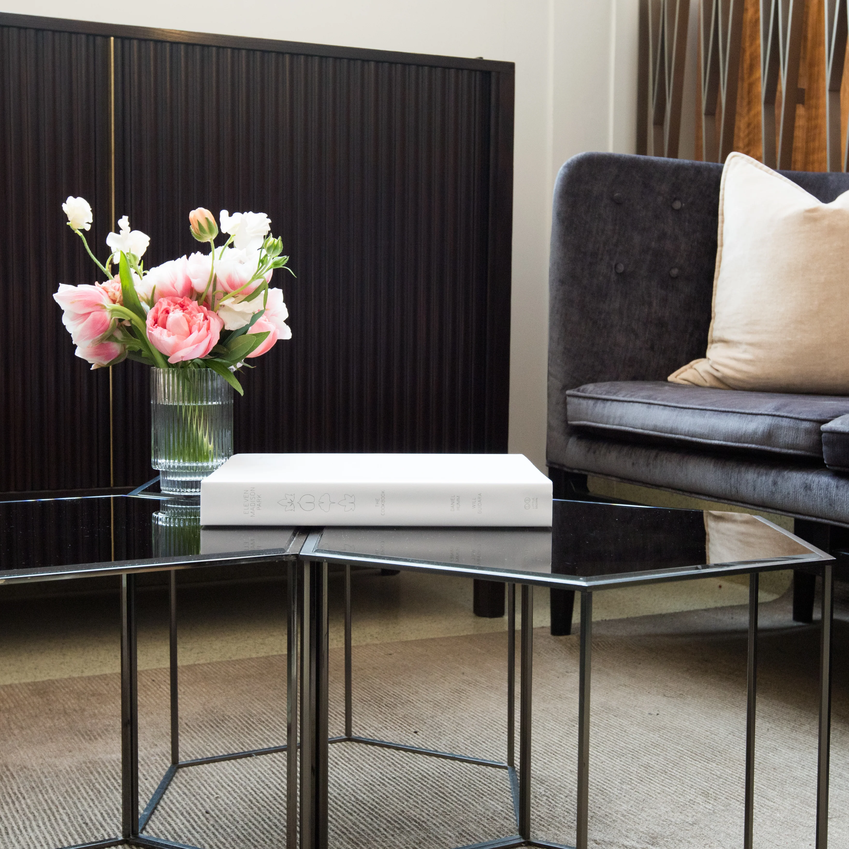 Eleven Madison Park: The Cookbook (2011) - Image 4